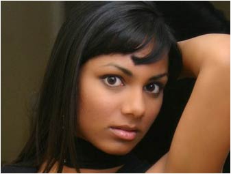 Rakhee's World lush lips