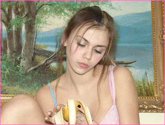 katrina 18 cute teen