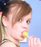 Tabatha Fey sucks lolipop